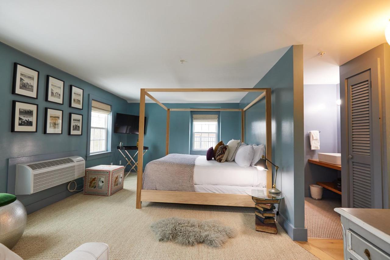 Shelter Harbor Inn Westerly Bagian luar foto