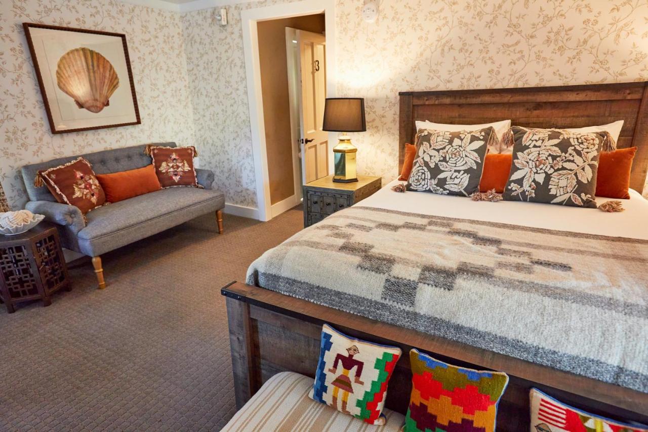 Shelter Harbor Inn Westerly Bagian luar foto